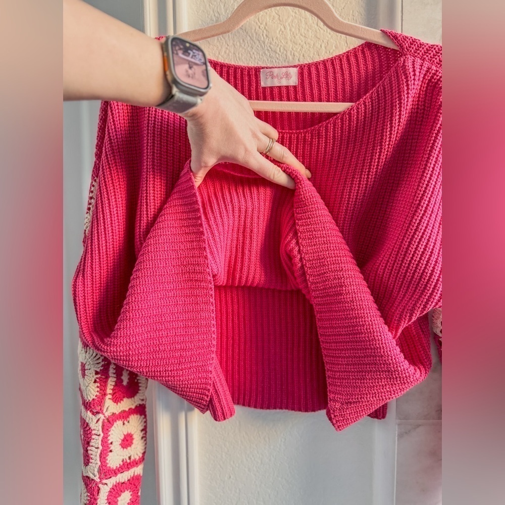 Pink Lily Fuchsia Crewneck Sweater with Crochet-Pattern Balloon Sleeves - Picture 9 of 16
